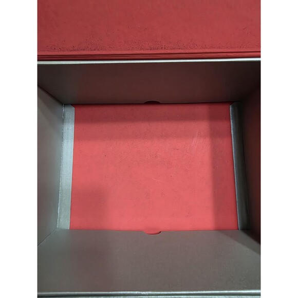 Giorgio Armani Empty Silver Designer Gift Box - Picture 3 of 4